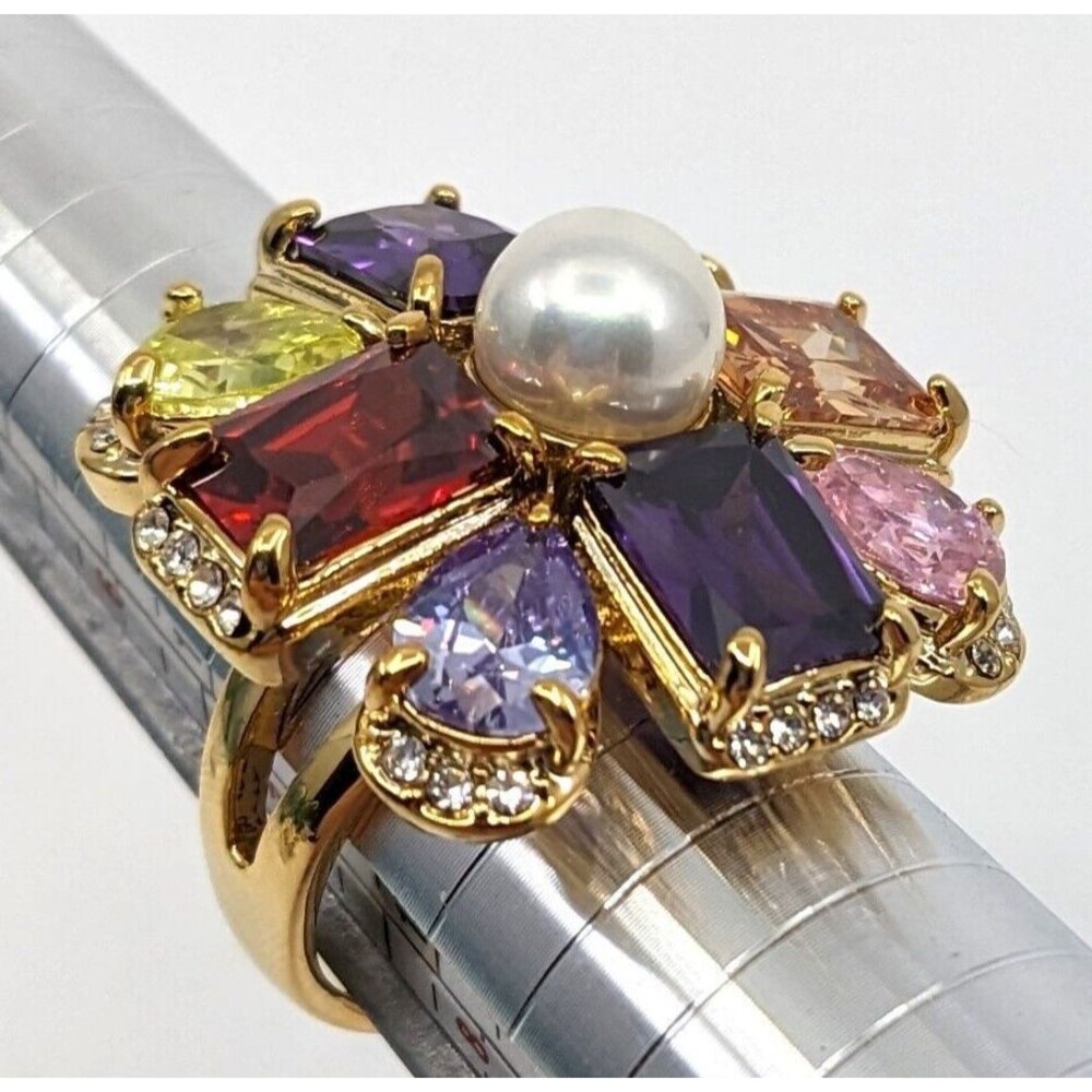 Crystal Fashion Ring Multicolor Stones Faux Pearl Center Gold Tone Band Size 6